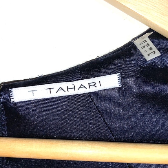 T Tahari purple and navy sheath dress - Picture 3 of 4